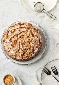 Rustic Italian Apple Cake