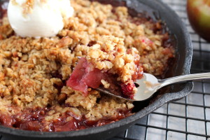 apple cranberry crisp