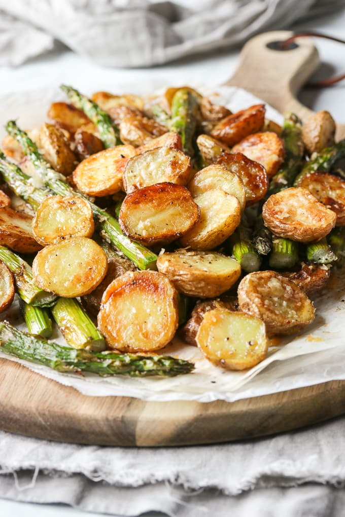 Oven roasted baby potatoes with asparagus