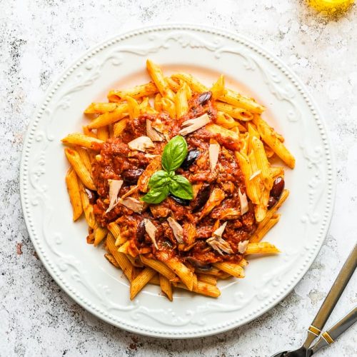 heelal verbanning Afgeschaft Penne Pasta With Tomato Tuna Sauce - Marisa's Italian Kitchen