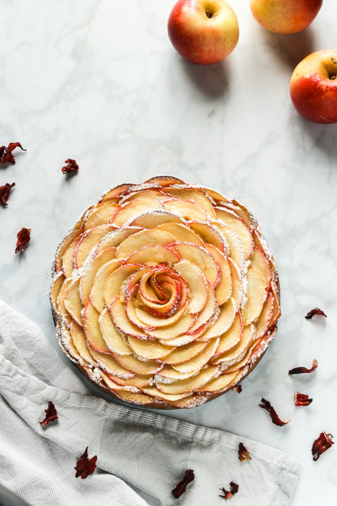 Apple Rose Cake